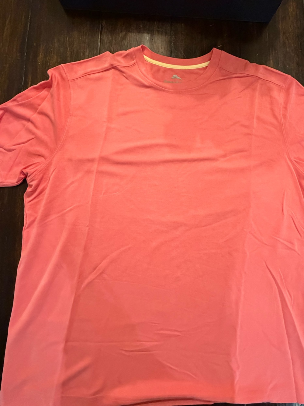 Tommy Bahama Coral Crew Neck Short Sleeve Tee size xxl